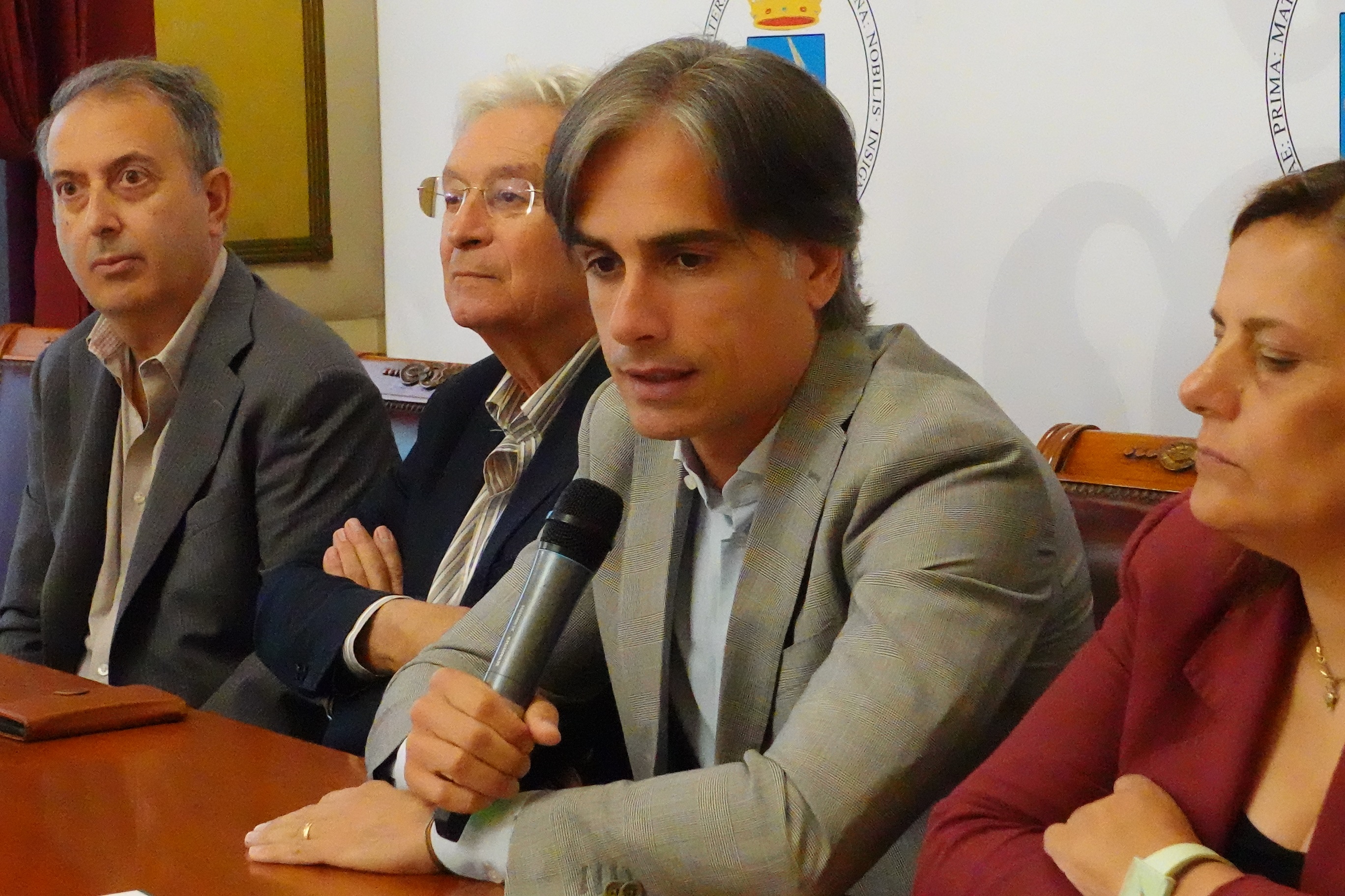 conferenza per presentare progetto di servizi innovativi per over 65 falcomatà
