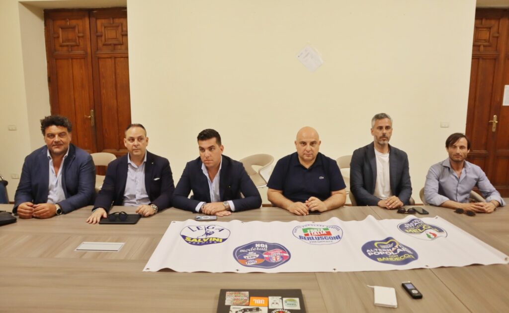 conferenza stampa centrodestra