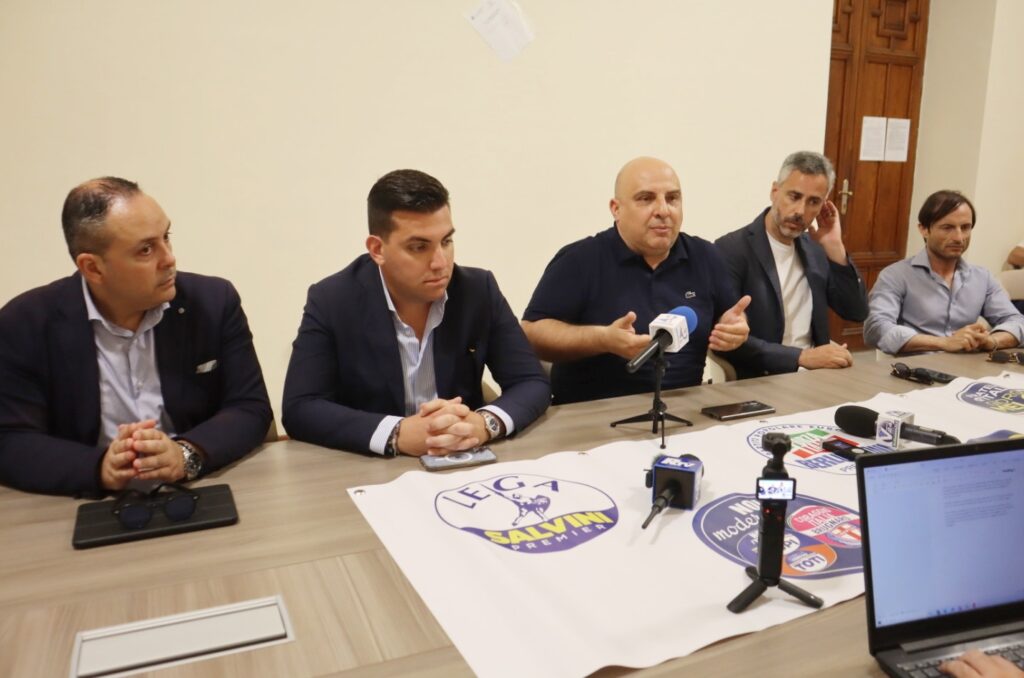 conferenza stampa centrodestra