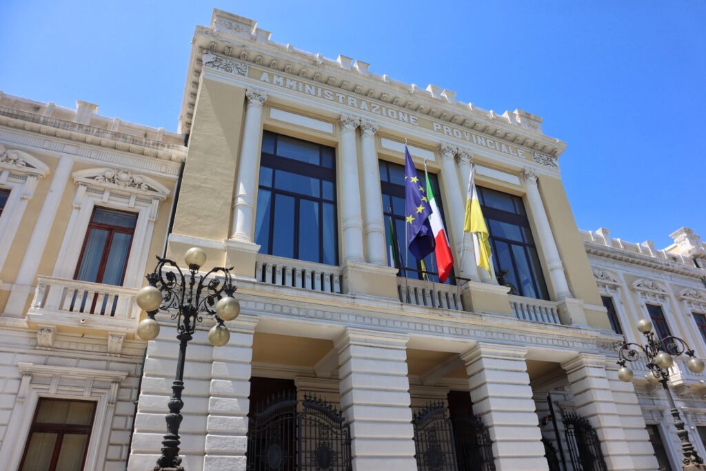 conferenza stampa centrodestra palazzo alvaro