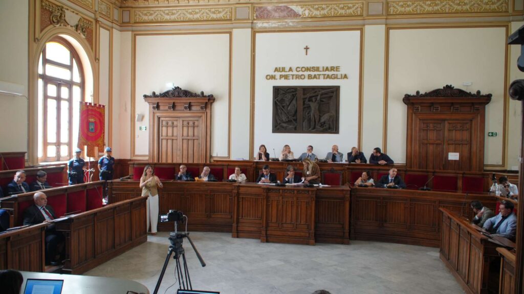 consiglio comunale reggio calabria lunedì 30 giugno 2025