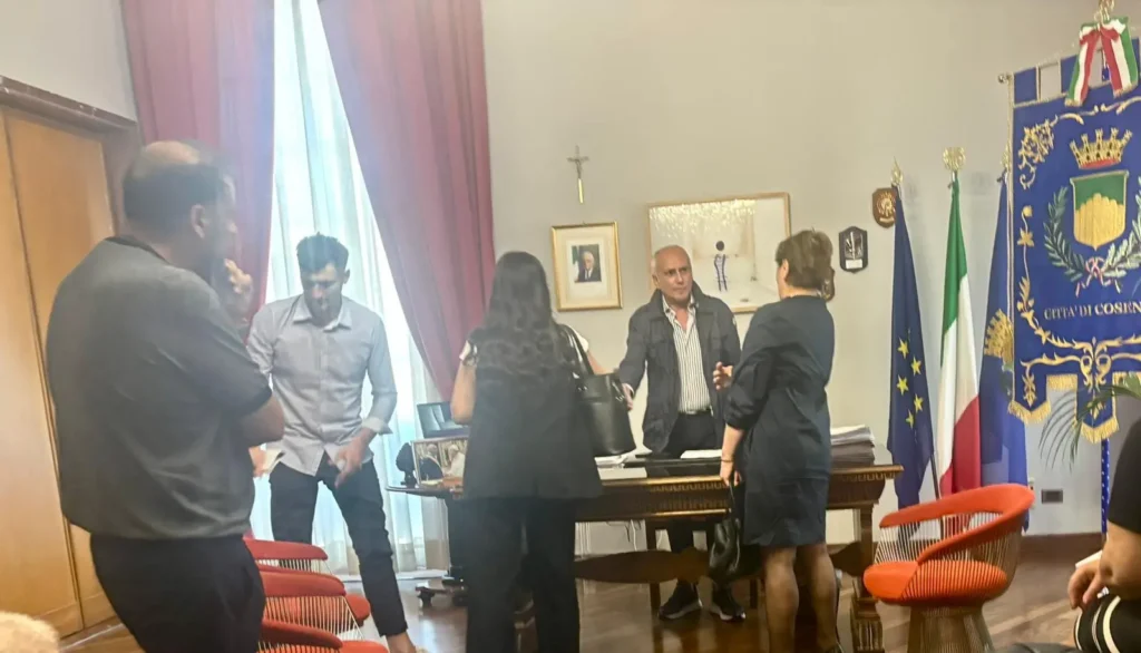 cosenza calcio caruso incontra scalise