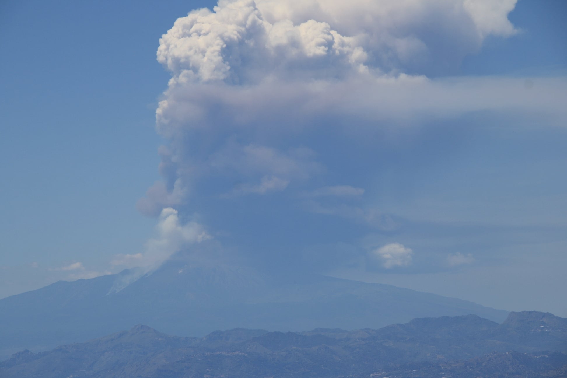 eruzione etna 2 giugno (10)