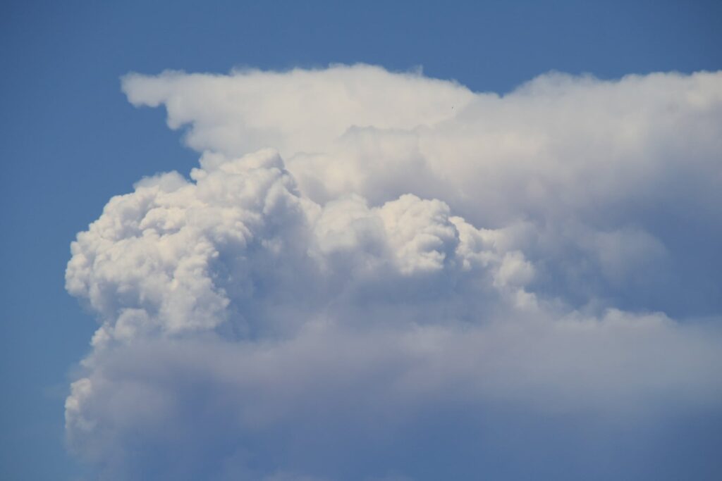 eruzione etna 2 giugno
