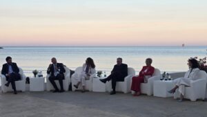 incontro crotone violenza donne