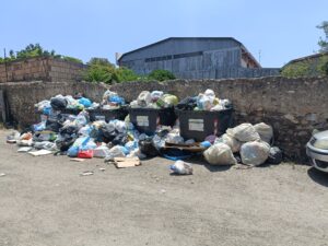 mancata raccolta rifiuti