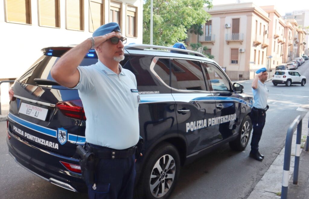 omaggio carabiniere caduto in puglia polizia penitenziaria
