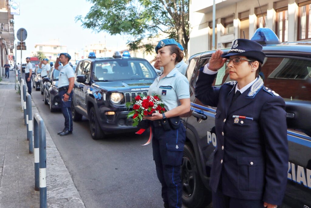omaggio carabiniere caduto in puglia polizia penitenziaria