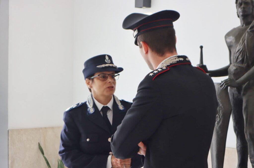 omaggio carabiniere caduto in puglia polizia penitenziaria