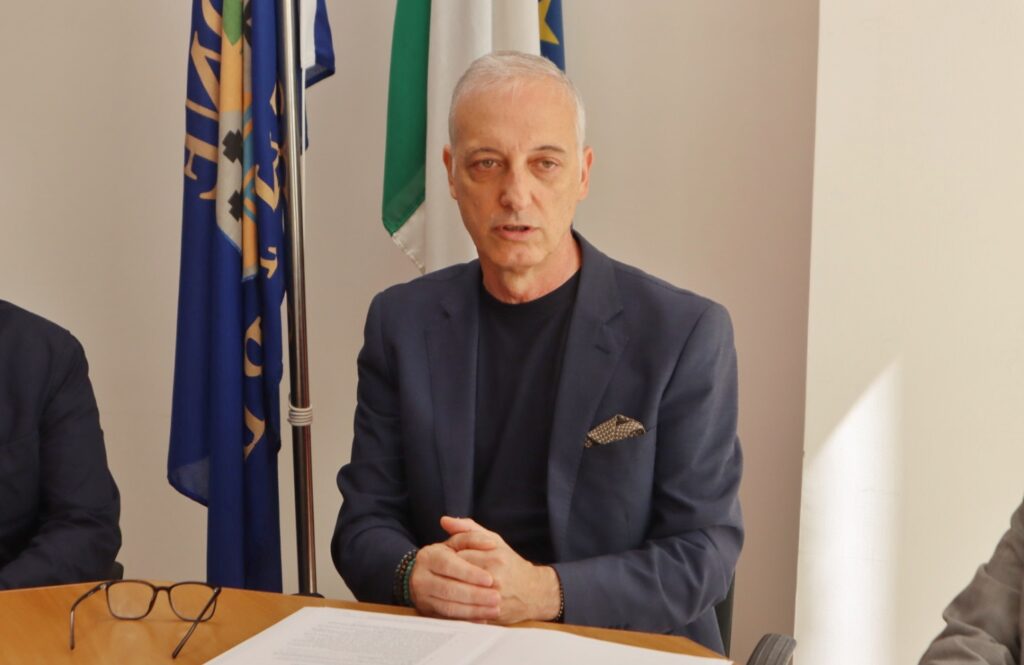 presentazione premio contro povertà educativa del corecom calabria Fulvio Scarpino