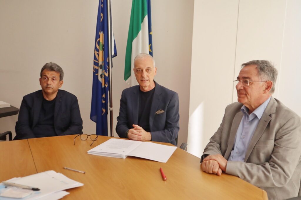presentazione premio contro povertà educativa del corecom calabria