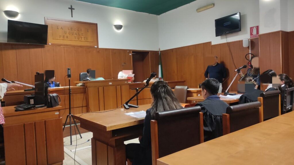 progetto ciak studenti telesio montalbetto simulano un processo minorile