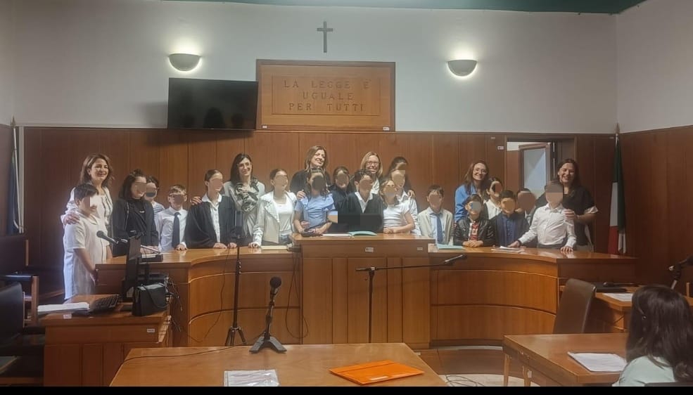 progetto ciak studenti telesio montalbetto simulano un processo minorile