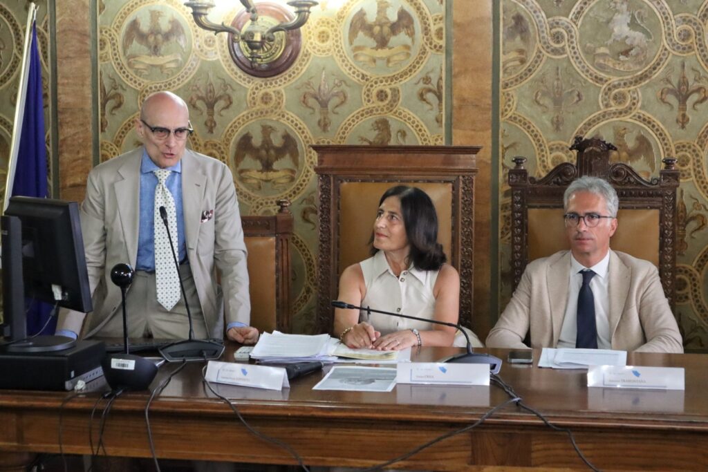 report camera di commercio su economia reggio calabria degli ultimi 20 anni