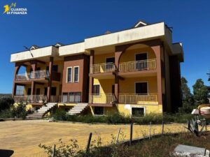 sequestro beni cosca arena