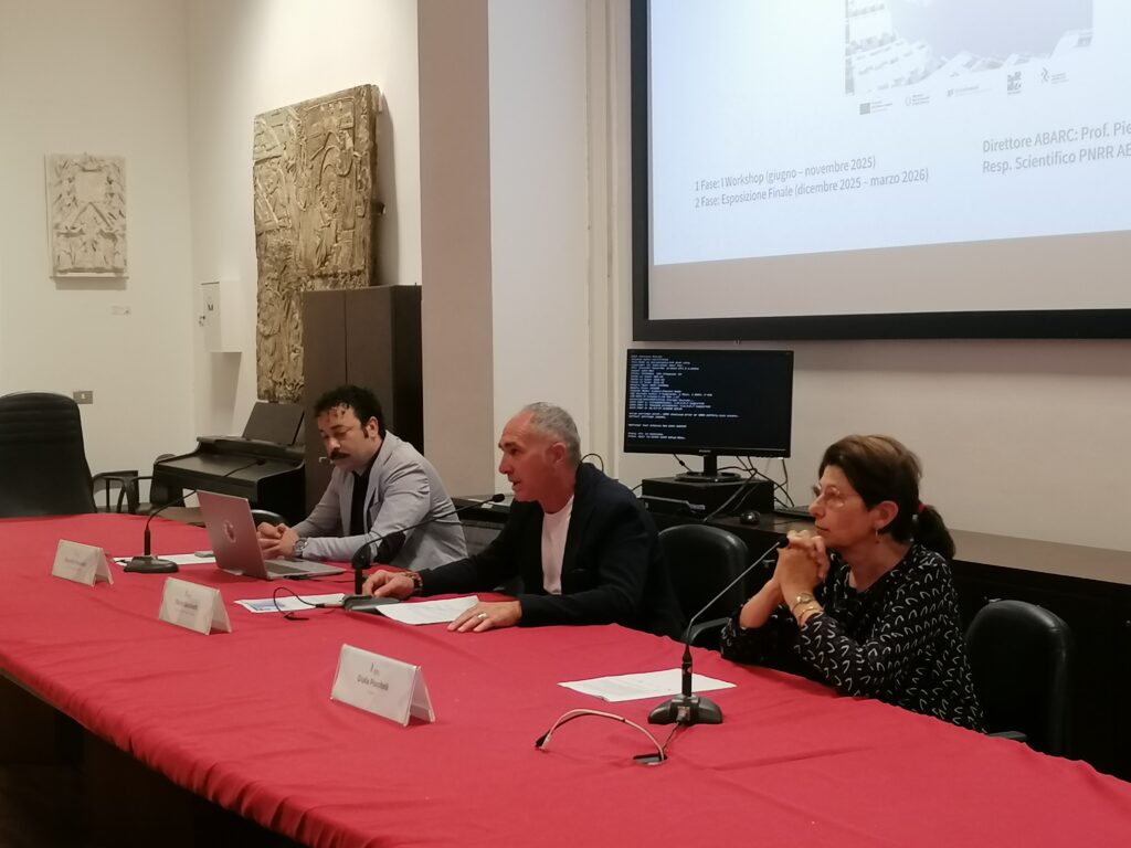 tavolo Accademia di Belle Arti