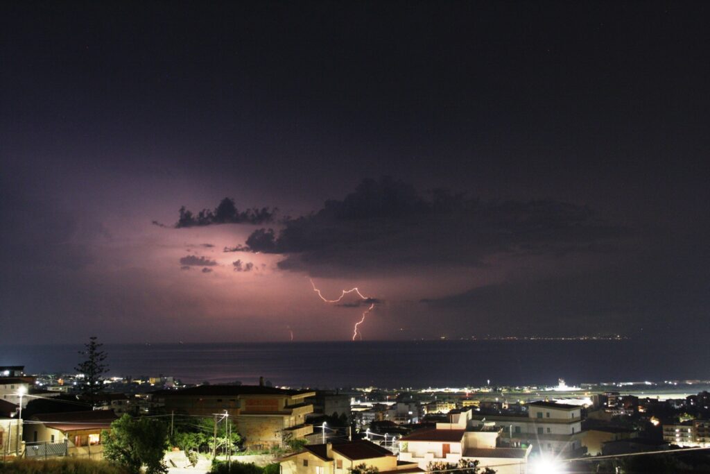 temporale stretto di messina 18 giugno 2025