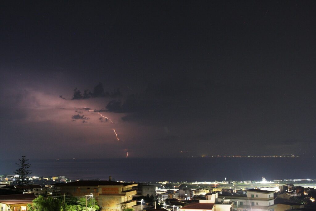 temporale stretto di messina 18 giugno 2025