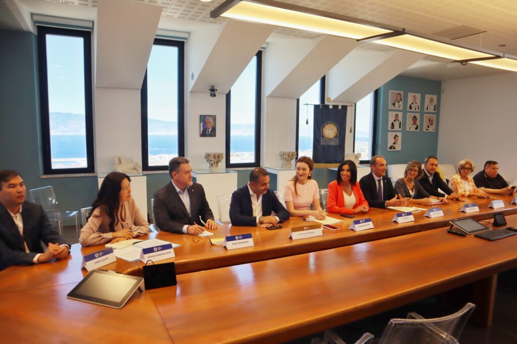 Accordo Mediterranea con l'Università del Kazakistan