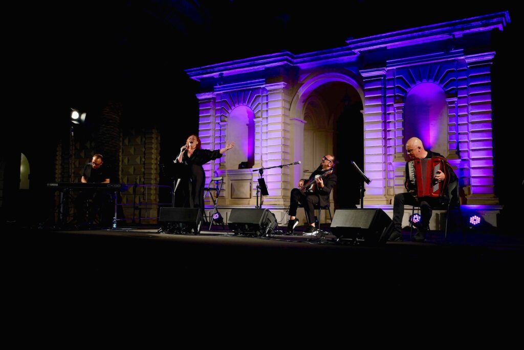 Canzoni col Rossetto
