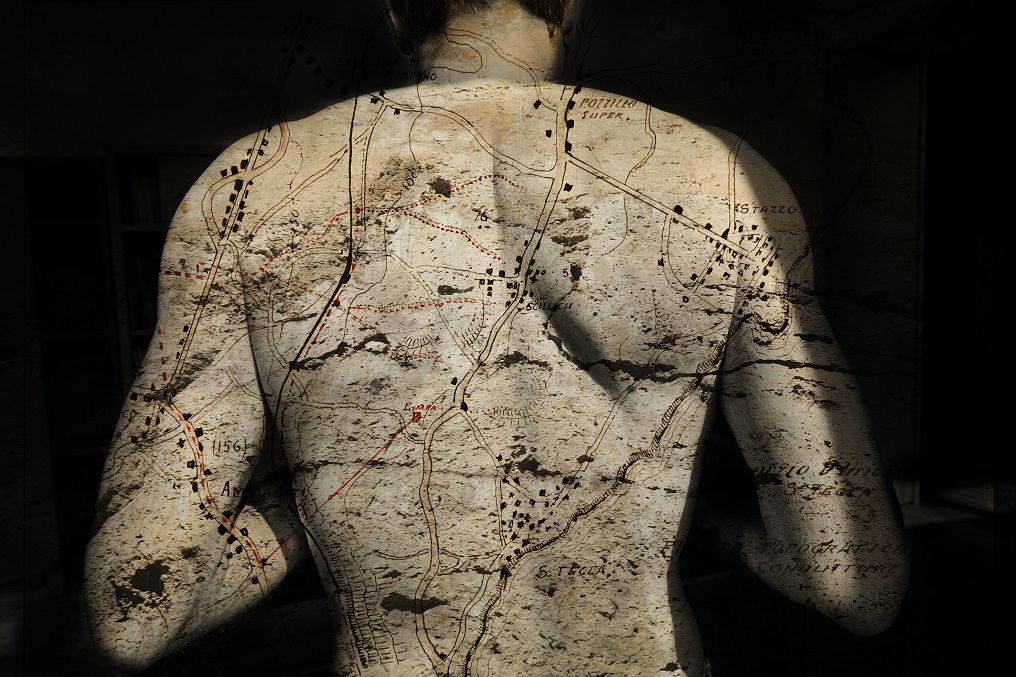 Carmen Cardillo, Corrispondenze 1915-2025, stampa giclee, 70x100 cm (particolare istallazione 80x300 cm)