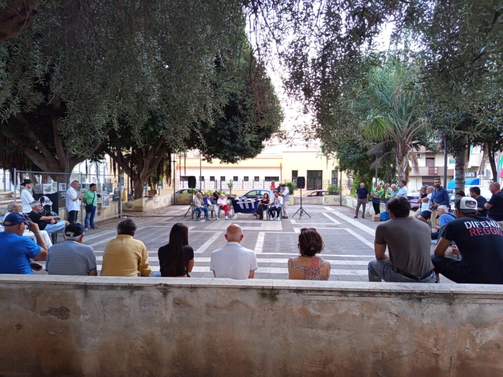 Evento in memoria dei Moti del 1970 a Piazzetta della Graziella