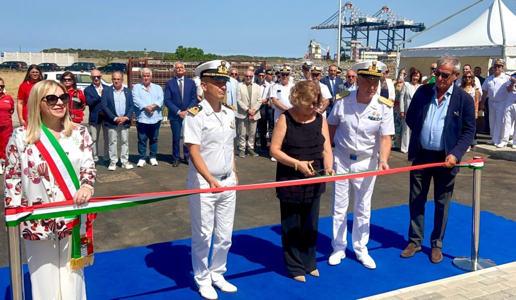 Inaugurati alloggi Capitaneria di Porto Gioia Tauro