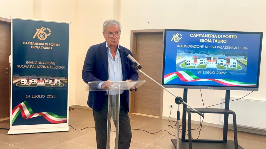Inaugurati alloggi Capitaneria di Porto Gioia Tauro
