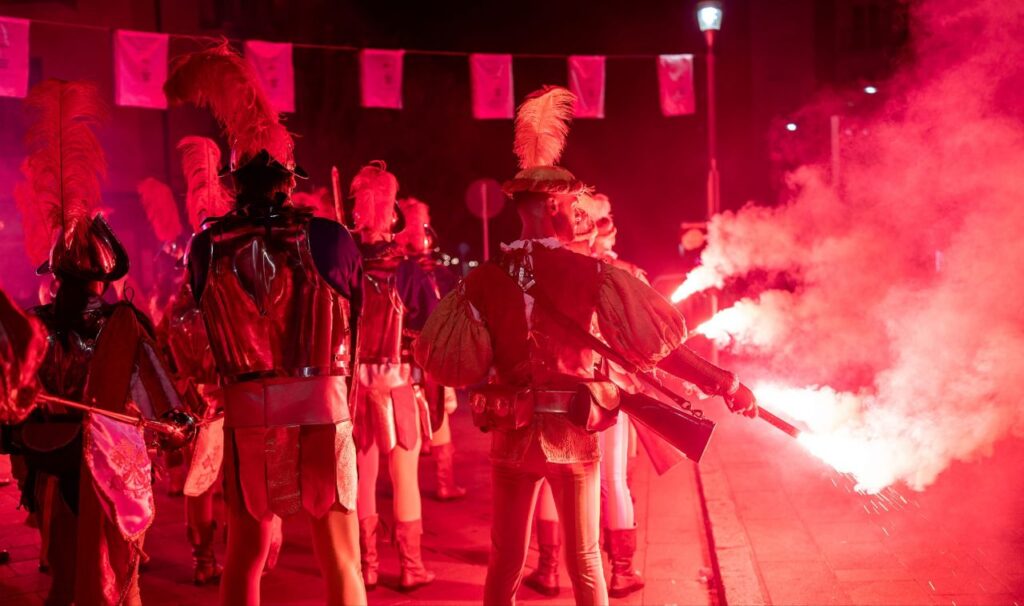 Palio Storico delle Contrade Prumo-Riparo-Cannavò