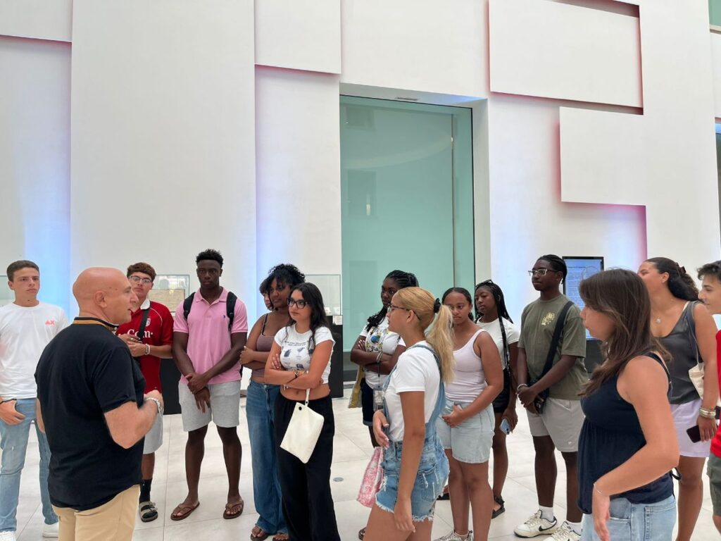 Ragazzi americani Museo e Bronzi di Riace