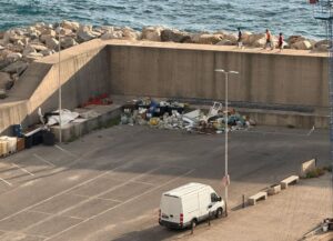 Rifiuti al Porto di Palmi
