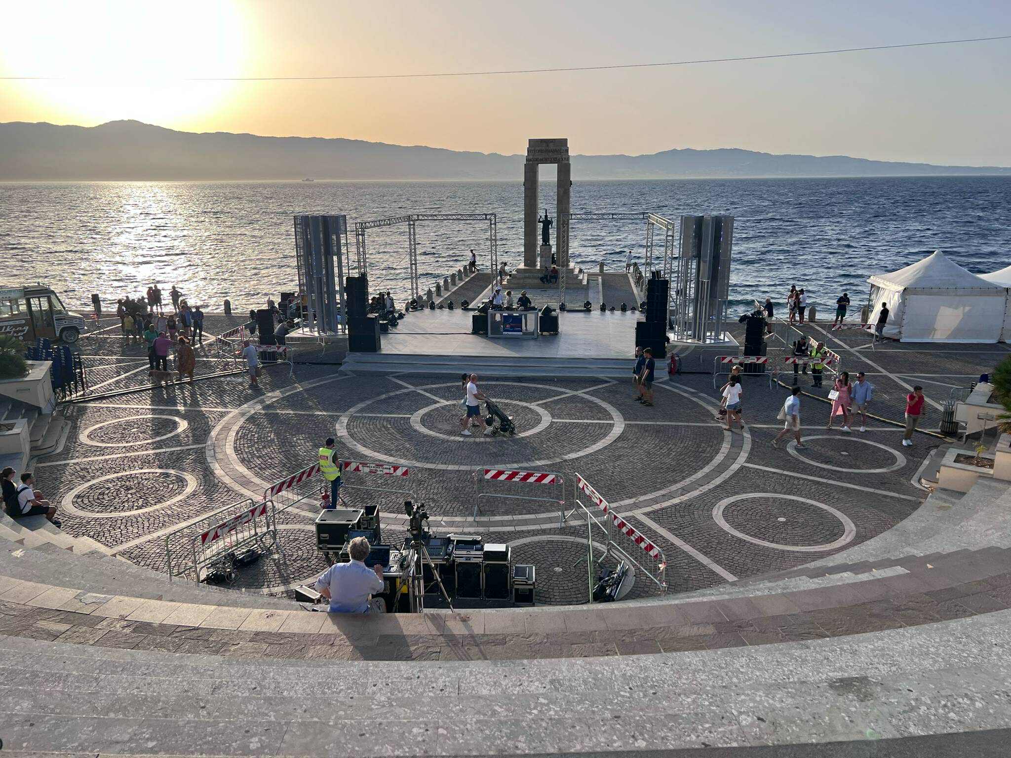 Sunsetland Reggio Calabria 1