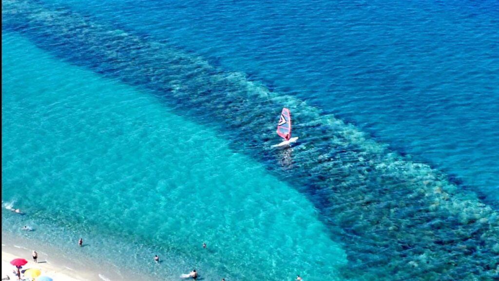 Villa San Giovanni e Stretto di Messina dall'alto