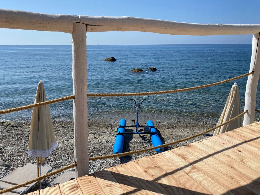 boat delivery lido Dariva