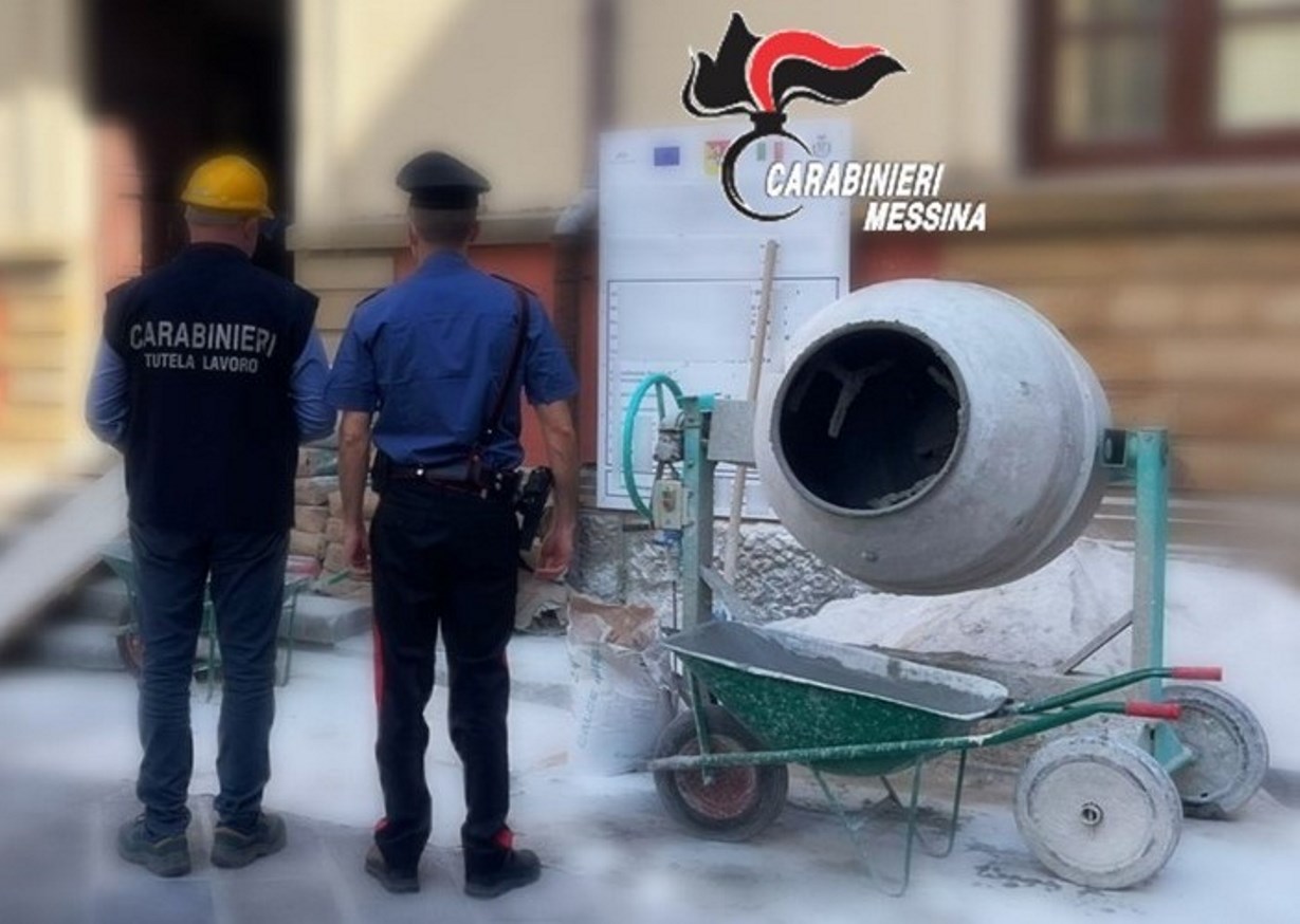 carabinieri controllano cantiere