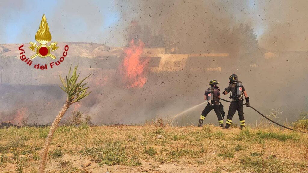 incendi crotone