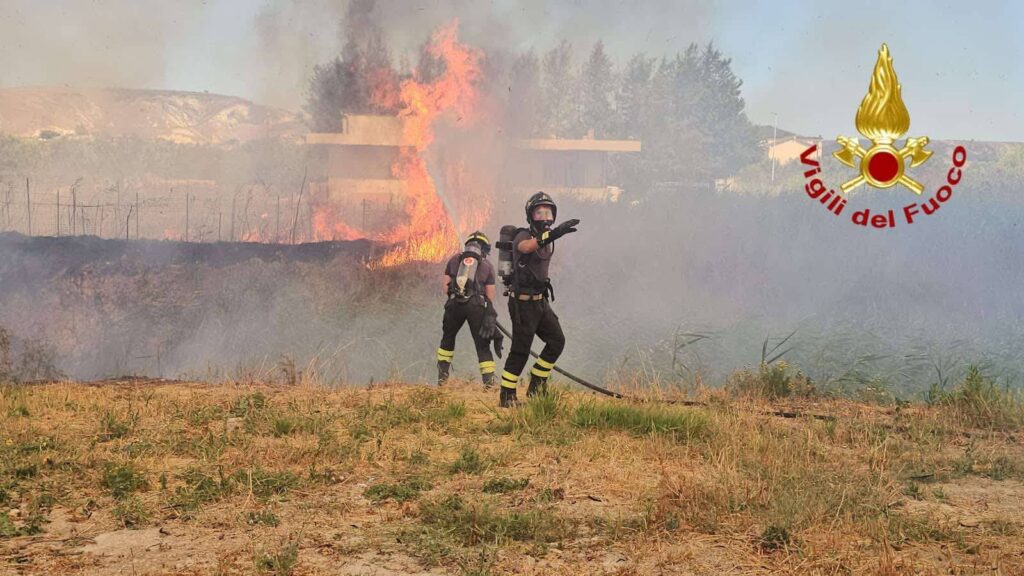 incendi crotone