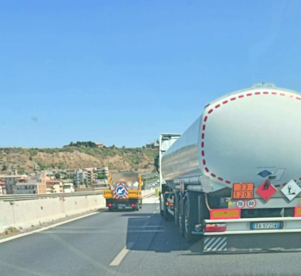 incidente raccordo autostradale reggio calabria
