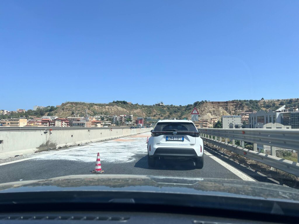 incidente raccordo autostradale reggio calabria