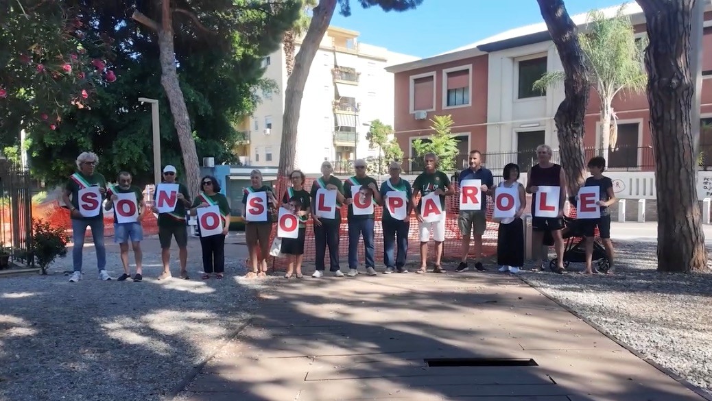 protesta cittadini santa caterina sono solo parole
