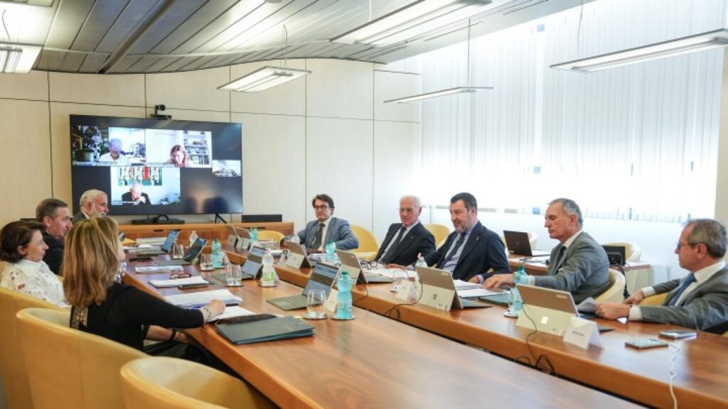 riunione cda società stretto di messina