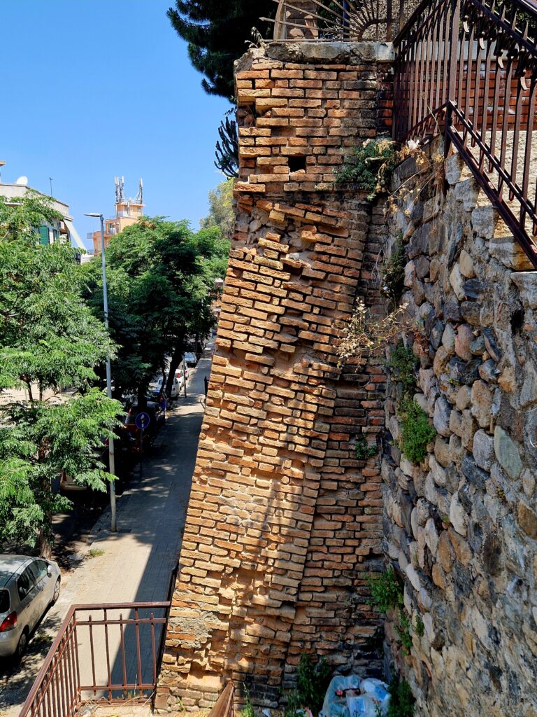 scalinata Via Fiume e via Sacca'