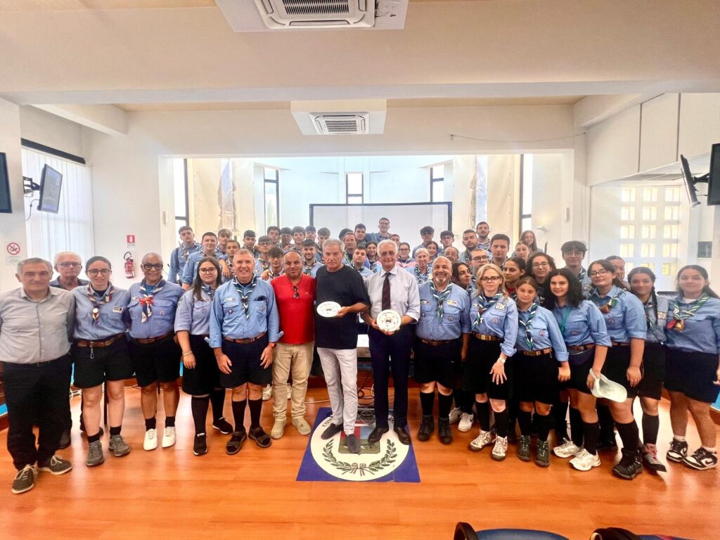 scout calabresi al porto di gioia tauro