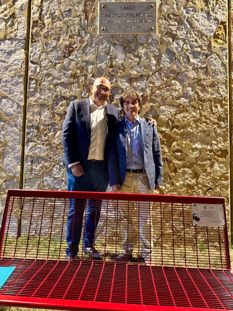 Calanna intitola il largo del Belvedere all'ex sindaco Cavaliere Giuseppe Musicò