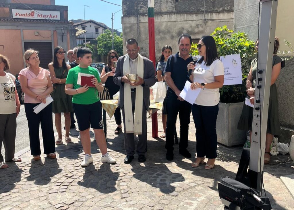 Festa della Beata Vergine Assunta in Cielo Olivo Bianco Madonna