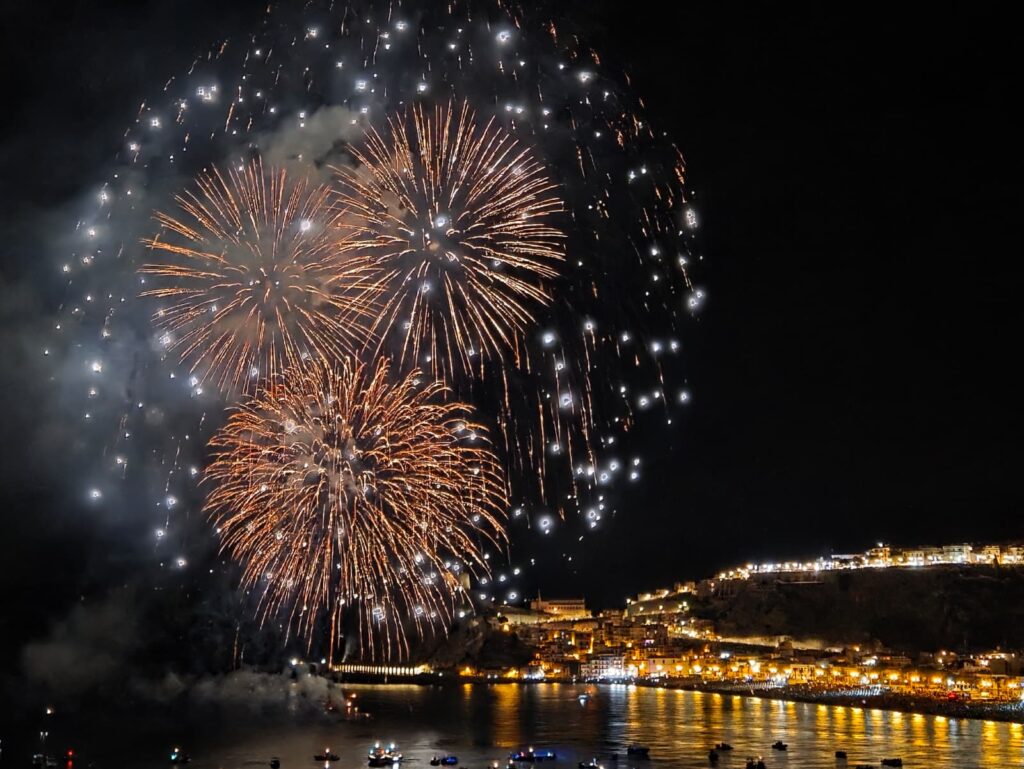 Fuochi d'artificio San Rocco - Scilla - 17 agosto 2025