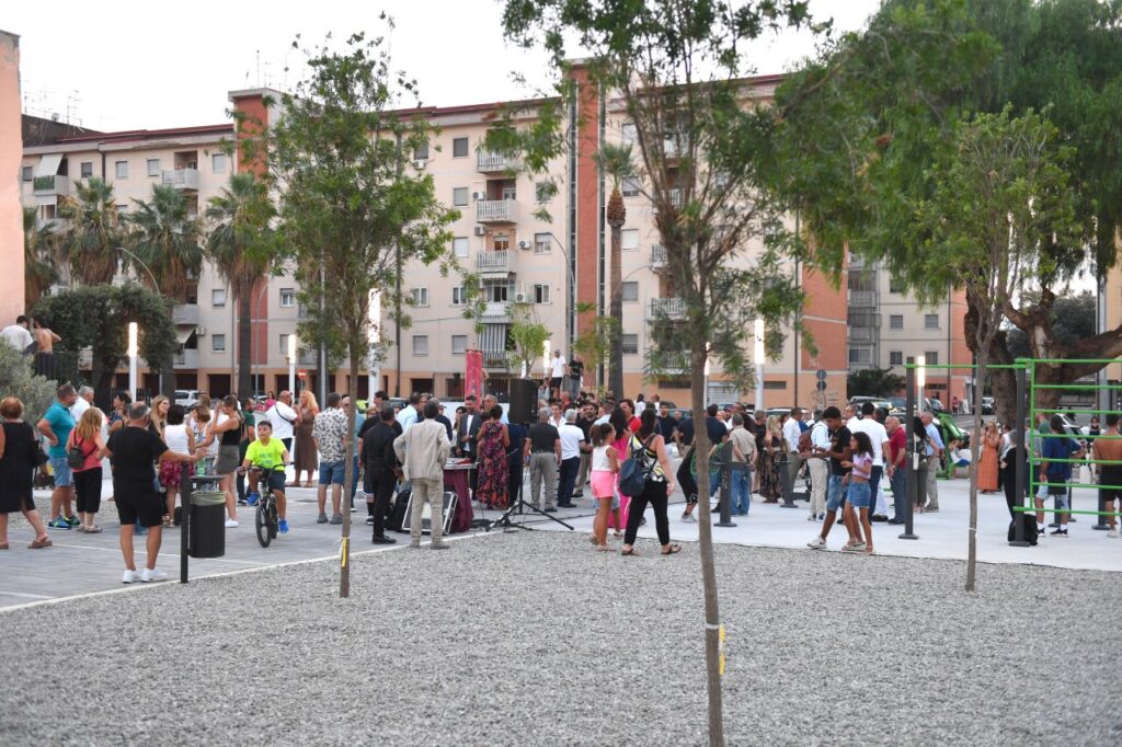 Inaugurazione piazza Milano Reggio Calabria
