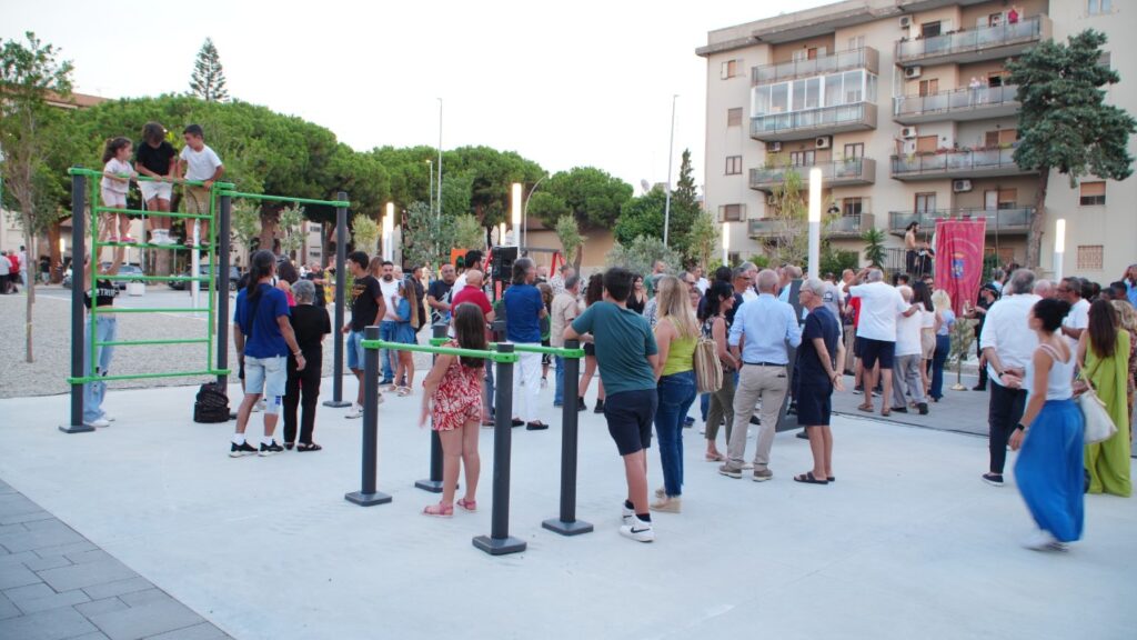 Inaugurazione piazza Milano Reggio Calabria