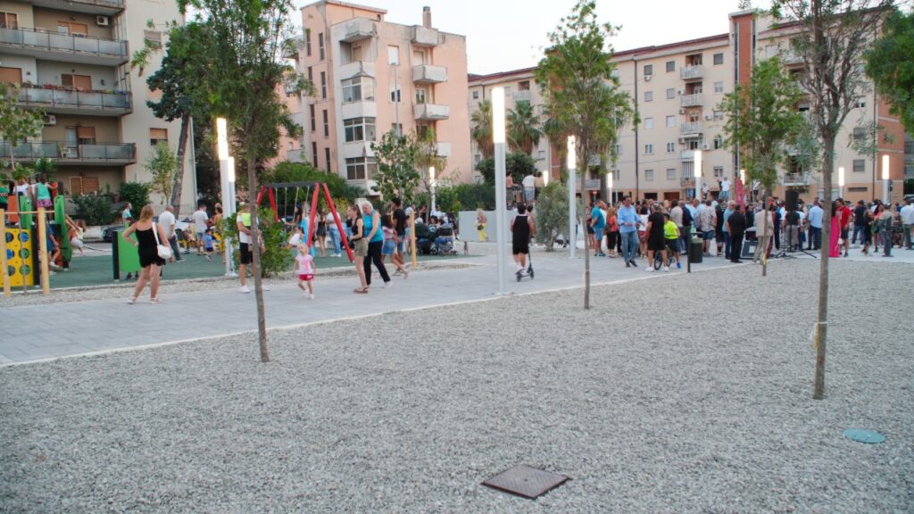 Inaugurazione piazza Milano Reggio Calabria