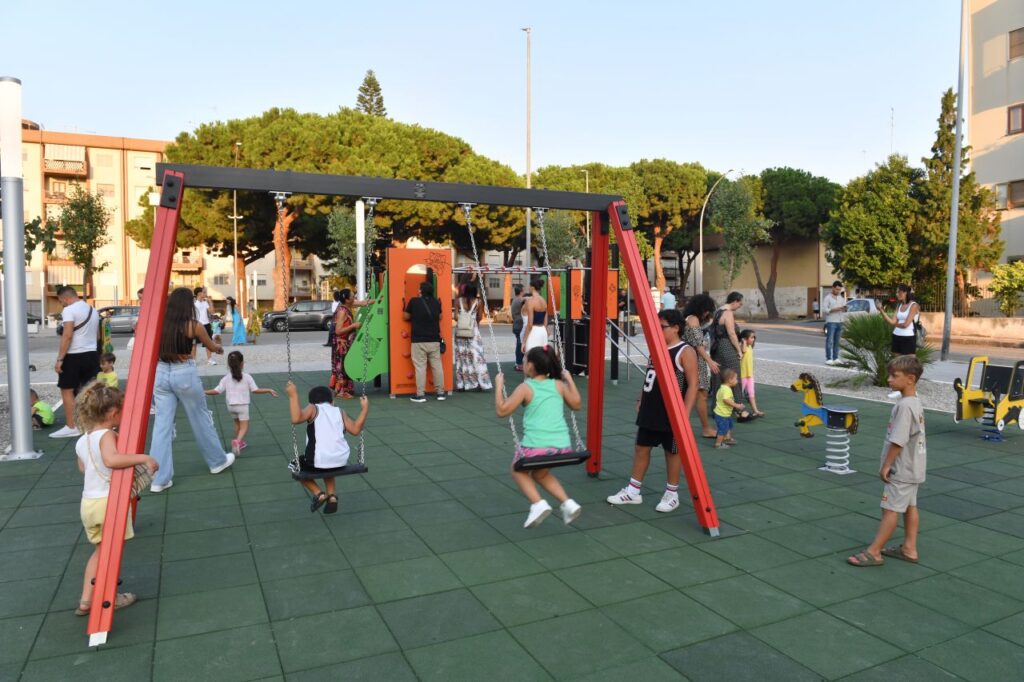Inaugurazione piazza Milano Reggio Calabria
